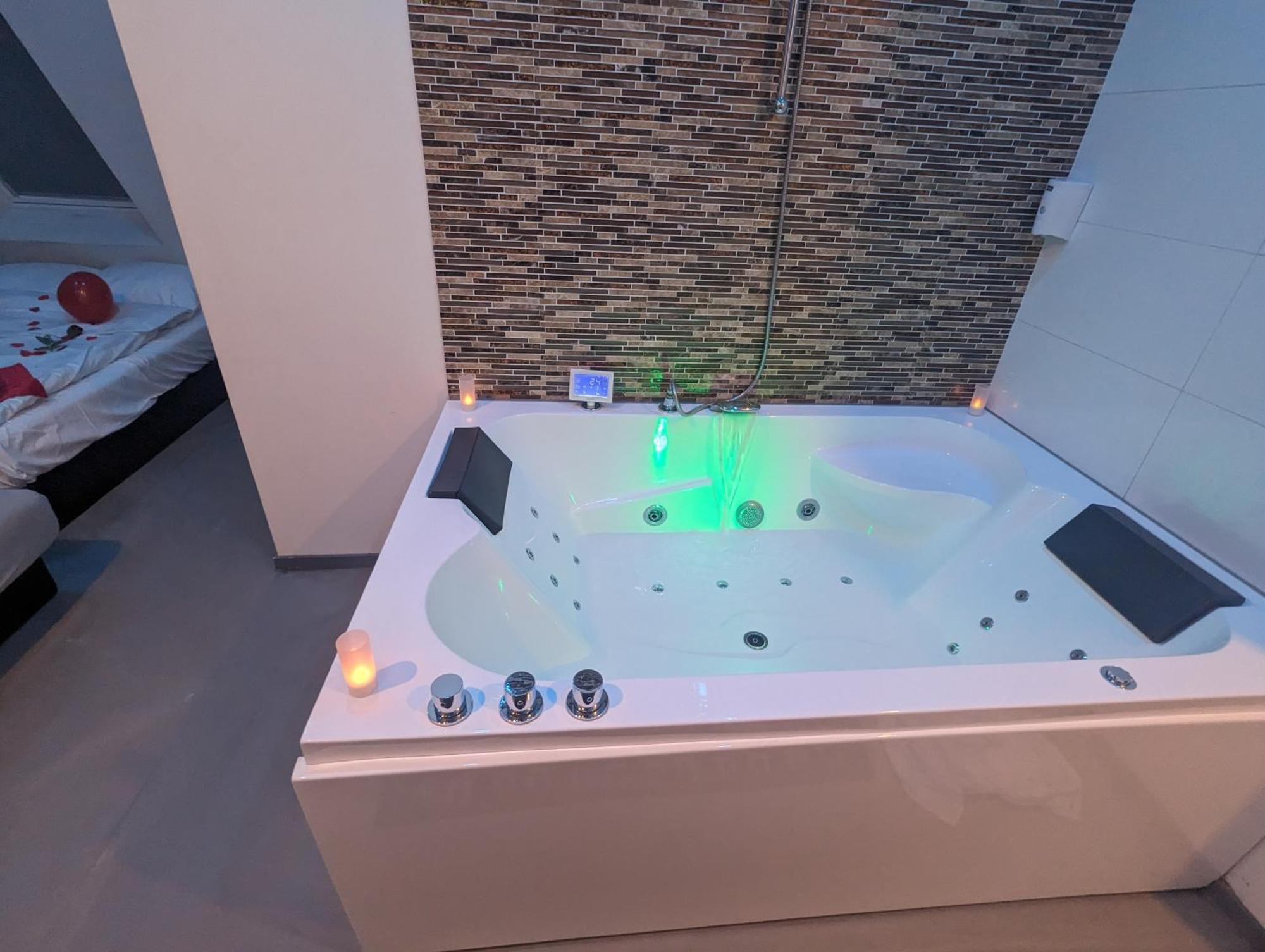 Hotel-Chao Nl 24 Hours Open Utrecht Eksteriør bilde
