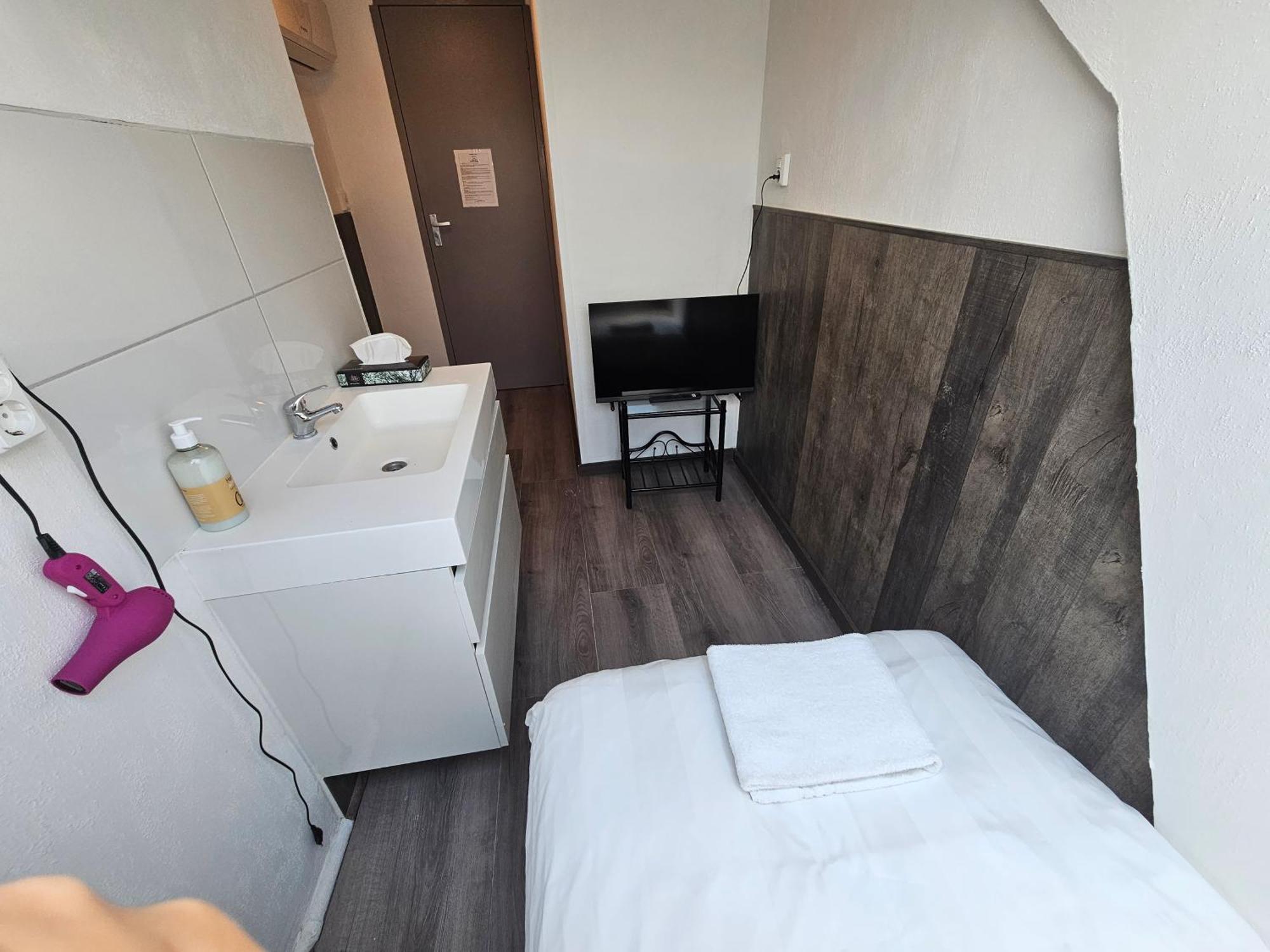 Hotel-Chao Nl 24 Hours Open Utrecht Eksteriør bilde